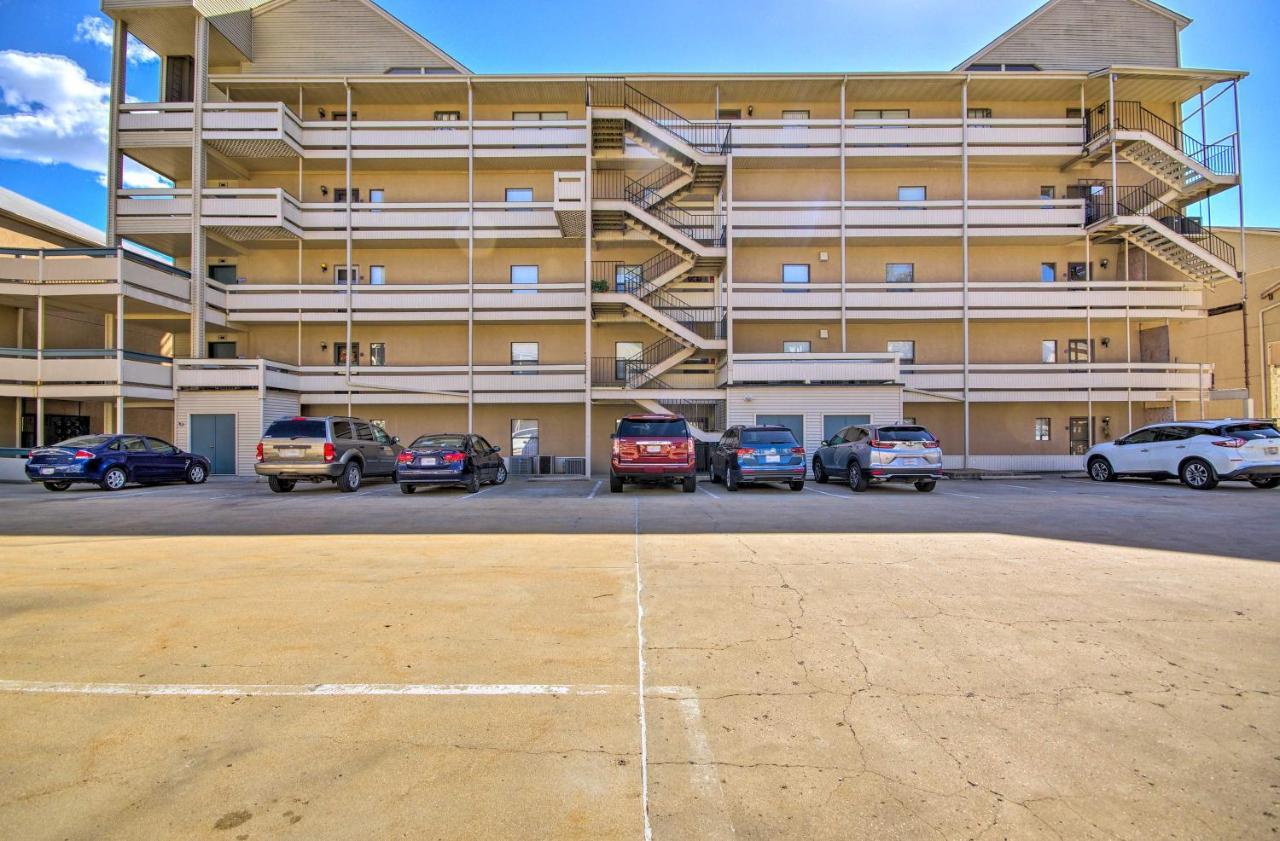 Bright Waterfront Condo With Resort Amenities! Lake Ozark Eksteriør billede