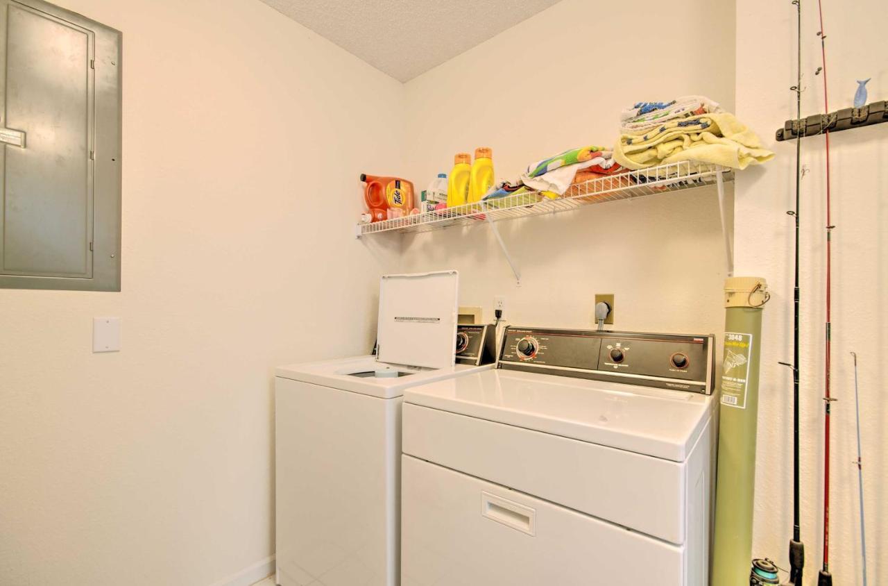 Bright Waterfront Condo With Resort Amenities! Lake Ozark Eksteriør billede